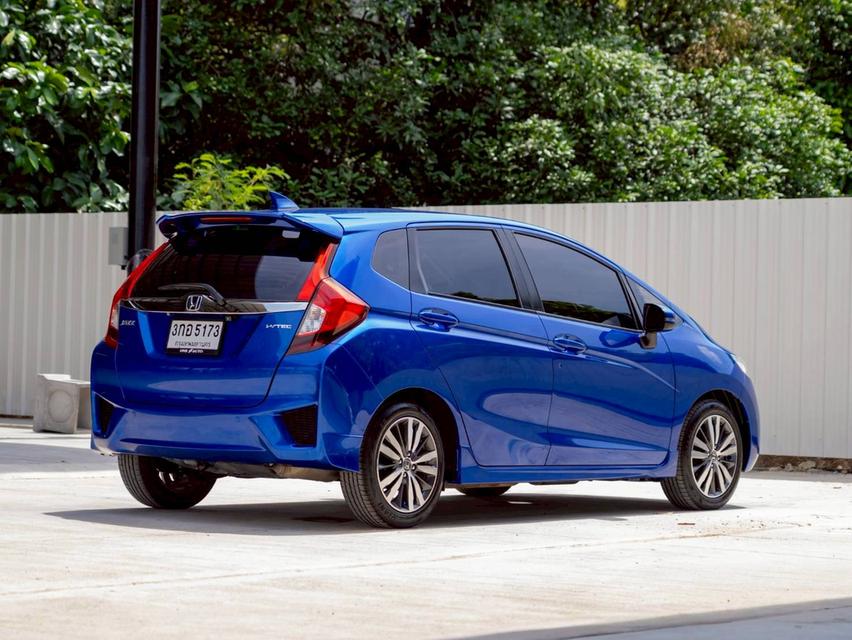 Honda Jazz 1.5SV ปี จด 2015