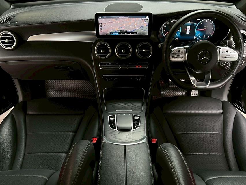 Mercedes-Benz GLC220d 4MATIC AMG Dynamic 4WD SUV