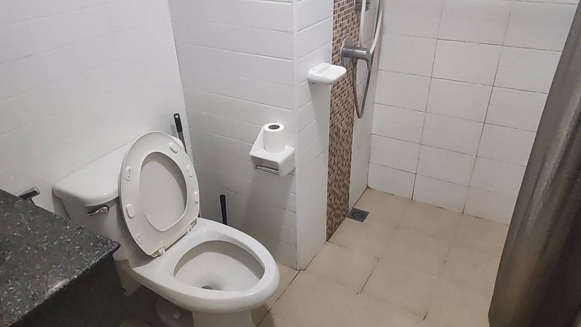 คอนโดมิเนียม เมโทรพาร์ค 8