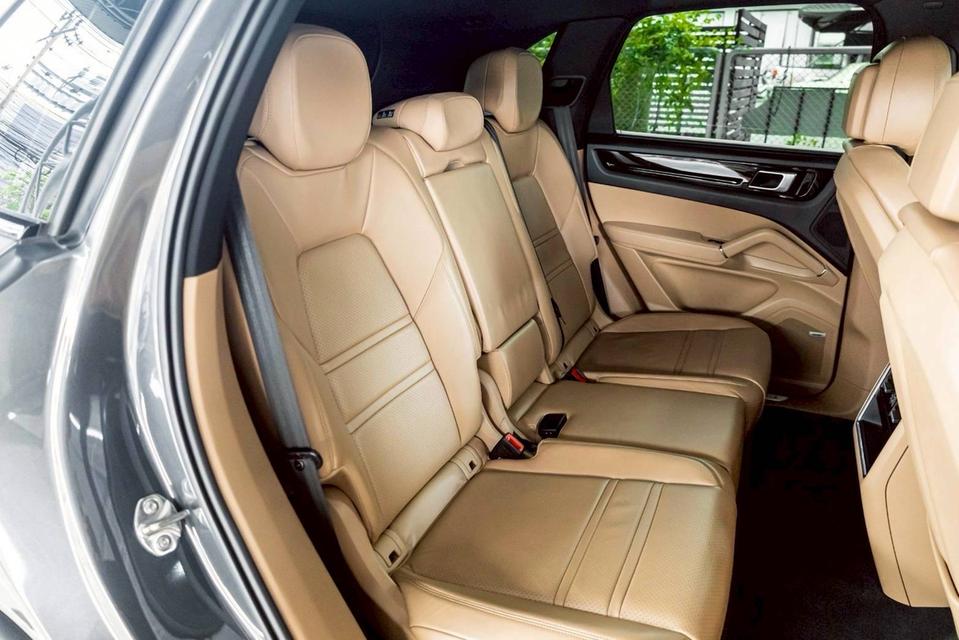 รหัสรถ PR2868 𝗣𝗼𝗿𝘀𝗰𝗵𝗲 𝗖𝗮𝘆𝗲𝗻𝗻𝗲 𝗘-𝗛𝘆𝗯𝗿𝗶𝗱 ปี 𝟮𝟬𝟮𝟬 รูปที่ 13