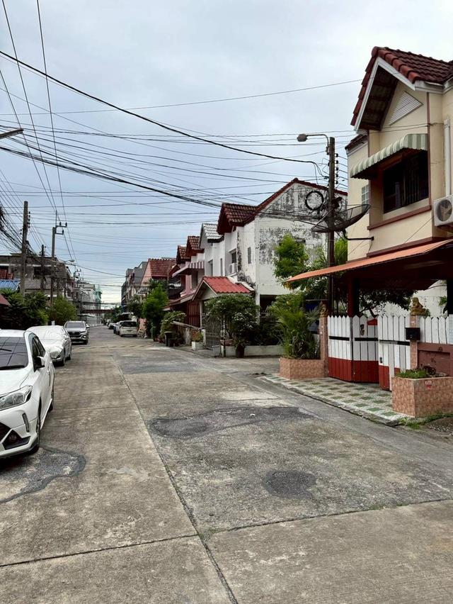 🏡บ้านโครงการเสริมศิริ ซอย1 ถนนเมน พระยาสุเรนทร์ 30 แยก2 คลองสามวา 17
