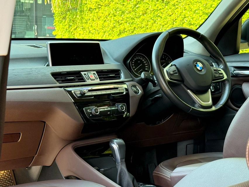 2017 BMW X1 F48 รถออกศูนย์ BMW THAILAND รถสวยสภาพสมบูรณ์พร้อมใช้งาน รถวิ่งน้อย เข้าศูนย์ทุกระยะ รถไม่เคยมีอุบัติเหตุครับ 13