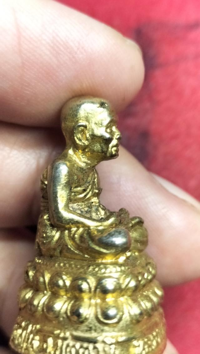 พระหลวงปู่ทวดวัดช้างให้รูปเหมือนเนื้อทองผสม รูปที่ 5