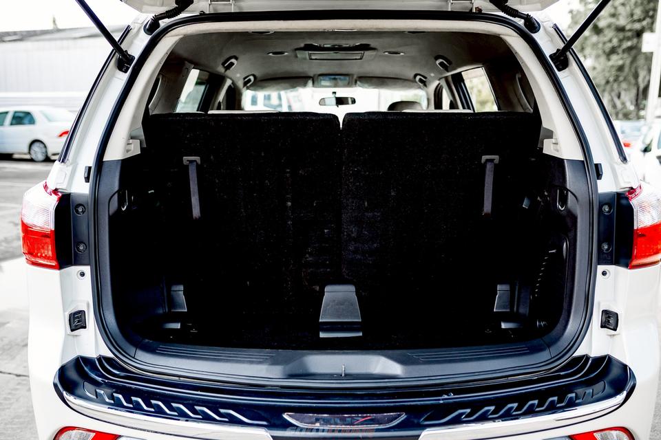 Isuzu MU-X 3.0Dvd 4wd ปี15 14