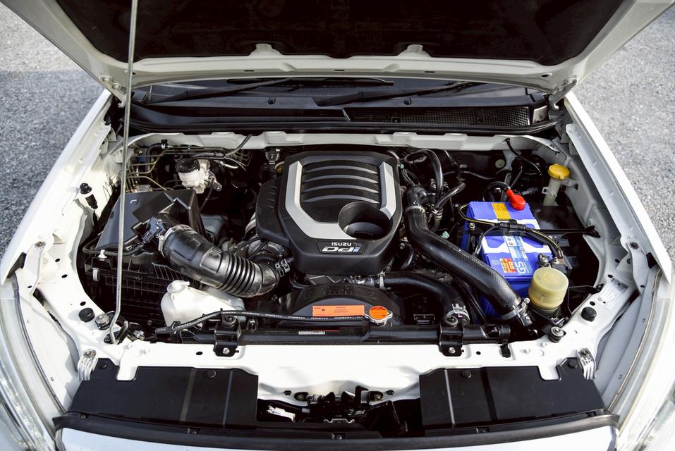 รหัสรถ CBL4645 ISUZU MU-X 1.9 The ICONIC AT 2018 6