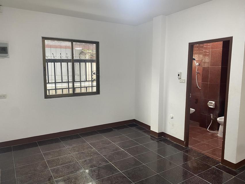 🏡🌟 ให้เช่าด่วน! บ้านเดี่ยวเล่นระดับ 3 นอน  พื้นที่กว้างขวาง เป็นส่วนตัวสูง!  มาตรฐานคุณภาพพรีเมียม ทำเลเด่น 5