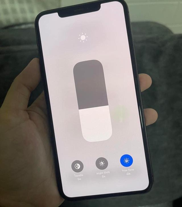 ส่งต่อ iphone 11 Pro max มือสอง สภาพสวยๆ 3