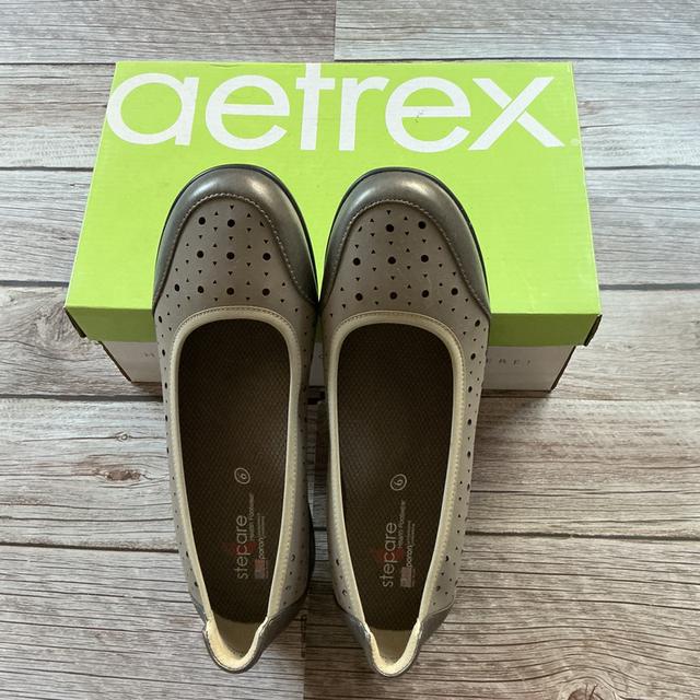 รองเท้าสุขภาพแบรนด์ aetrex