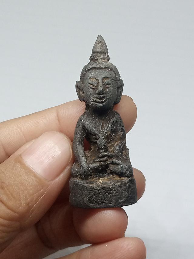 พระเครื่องเก่าที่บ้านค่ะ