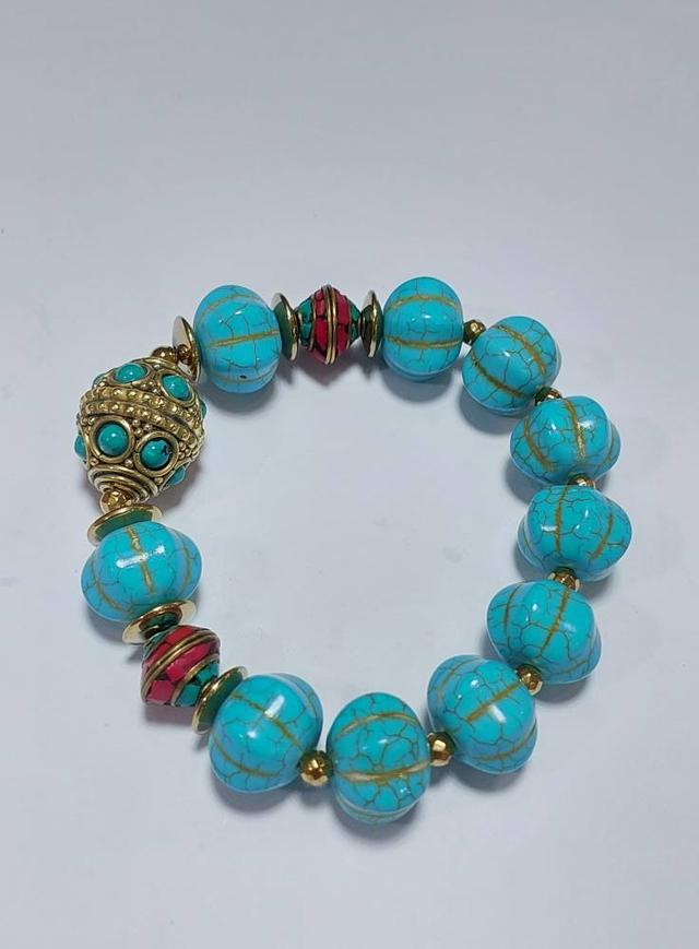 ข้อมือหิน Turquoise stone 16mm ลูกปัดเนปาล ยาว 18 cm.