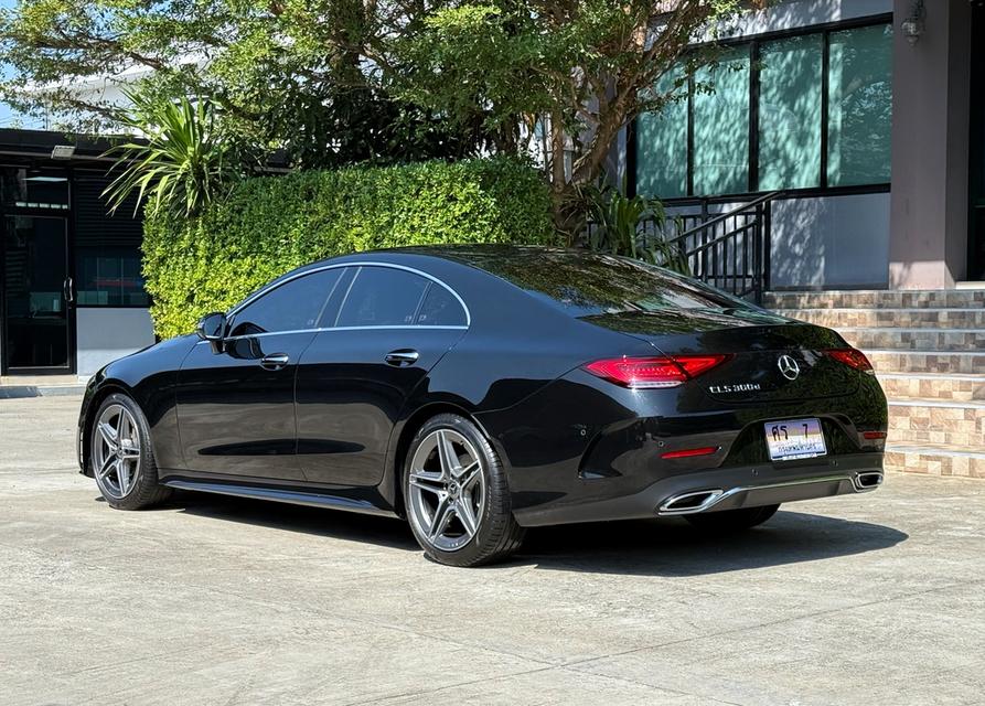 2020 BENZ CLS 300D รถมือเดียวออกป้ายแดง วิ่งน้อยเพียง 40,000 กม เข้าศูนย์ทุกระยะ ไม่เคยมีอุบัติเหตุครับ 6