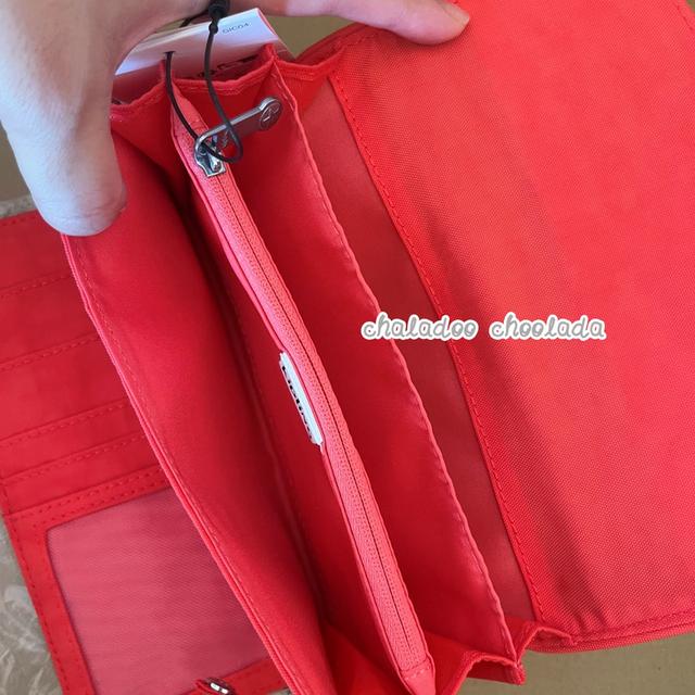 (พร้อมส่ง/ของแท้ค่ะ💯🐒) กระเป๋า Kipling money land escape red รูปที่ 6