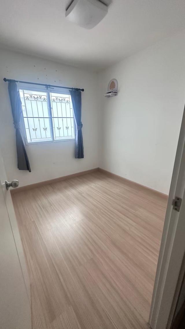 ขายบ้านทาวน์โฮมข้างโรบินสันศรีสมาน65/1 18