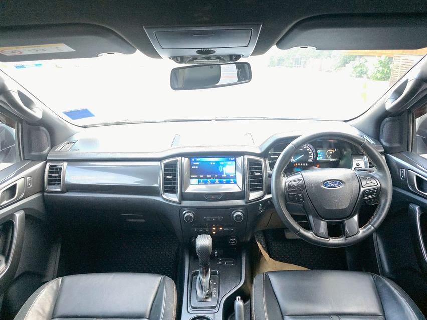FORD RANGER Double cab Wildtrak 2.0L Bi-Turbo 4x2 10AT สีขาว ปี 2019 11