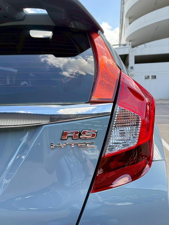 HONDA JAZZ 1.5RS i-VTEC TOP 2018 สีเทา MINOR CHANGE มือเดียวป้าย 16