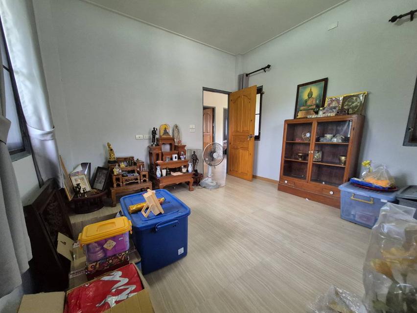 บ้านเดี่ยว 2 หลัง พร้อมที่ดิน 12