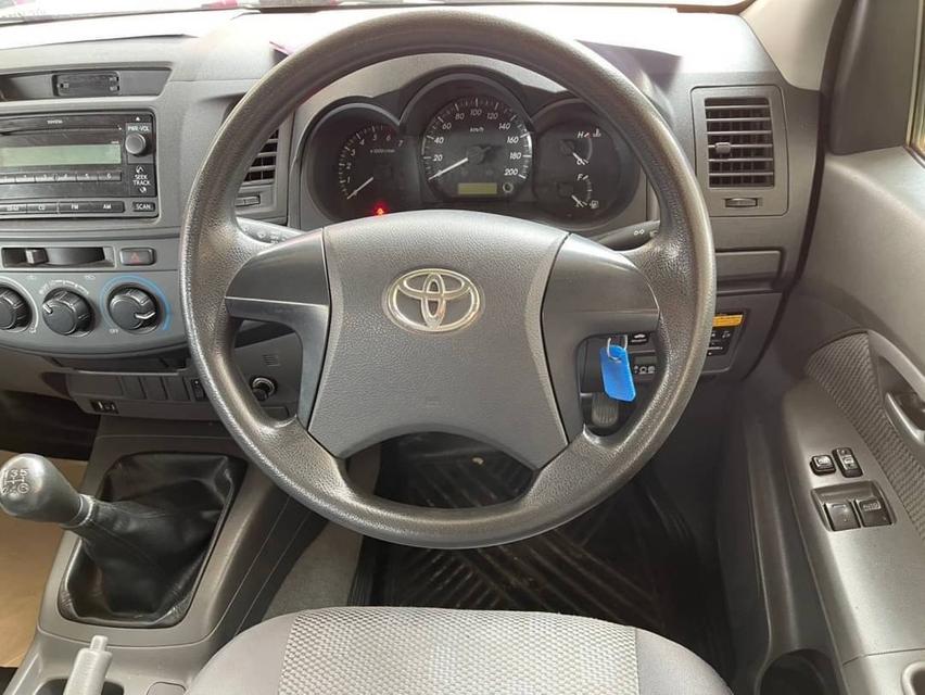 TOYOTA VIGO  SMARTCAB รุ่น CHAMP ตัว J ดีเซล  ปี2013เครื่อง2.7cc. เกียร์ธรรมดา  -รถไมล์แท้100%คะ  7