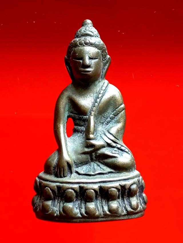 พระกรี่ง วัดสุทัศน์