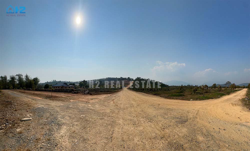 ขายที่ดินจันทบุรีสวยมากๆ  ที่ดินขนาด 70 ไร่ ติดถนนใหญ่ 3