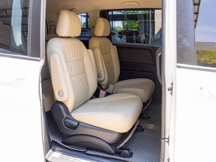 Honda Freed 1.5 EL ปี 2012 จด 15 รูปที่ 10