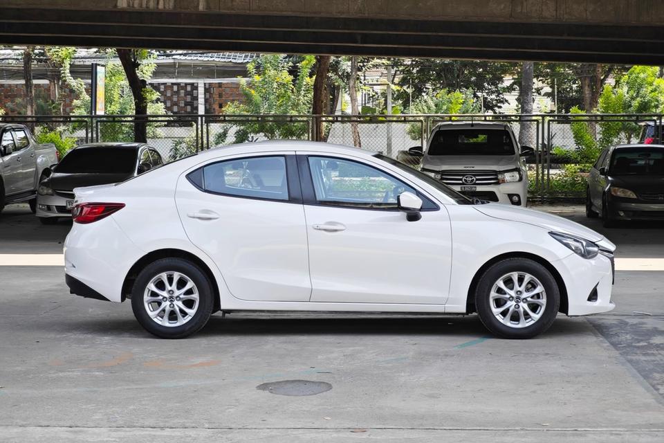 Mazda 2 1.5 XD Sedan ดีเซล AT ปี 2017 4