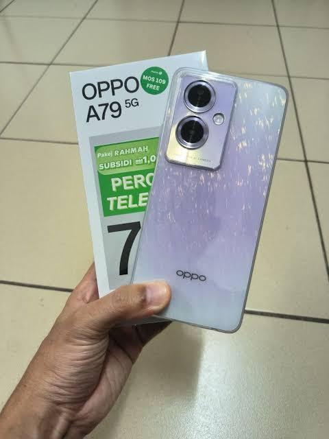 OPPO A79 (8+256) Dazzling Purple (5G) 1