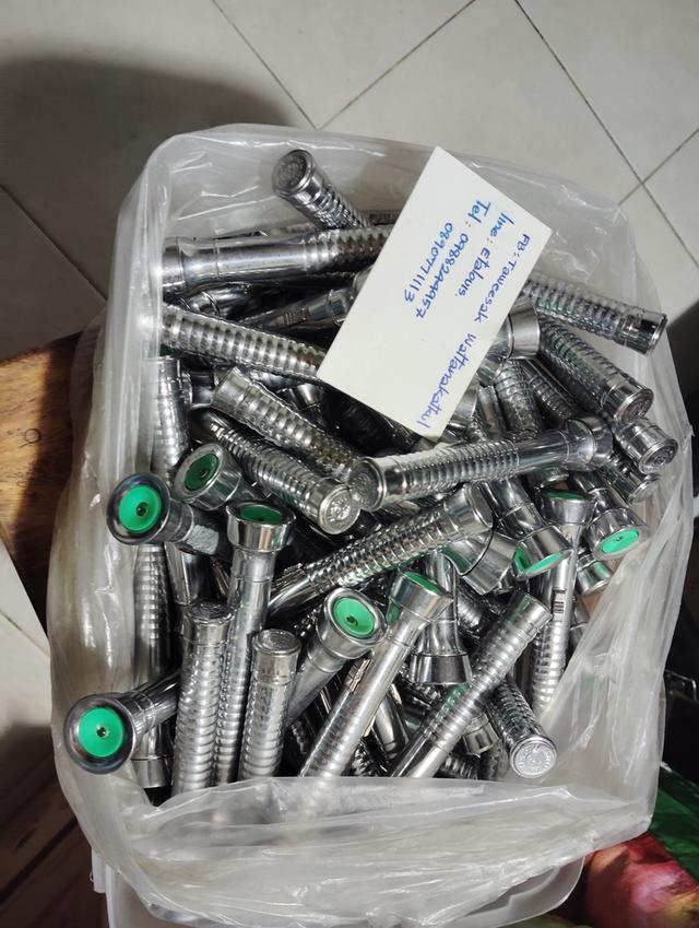 ไฟฉายเก่ายุค'90 มีทั้งหมด78อัน ขายอันละ 10บาท