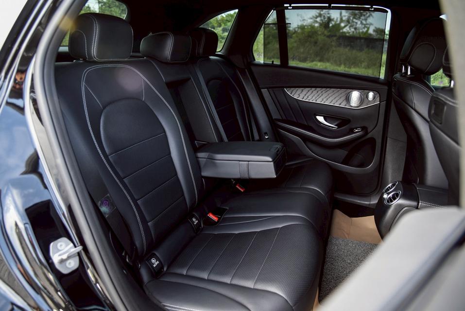 รหัสรถ CLB6893 Mercedes-Benz GLC250d 4Matic AMG W253 AT 2019 9