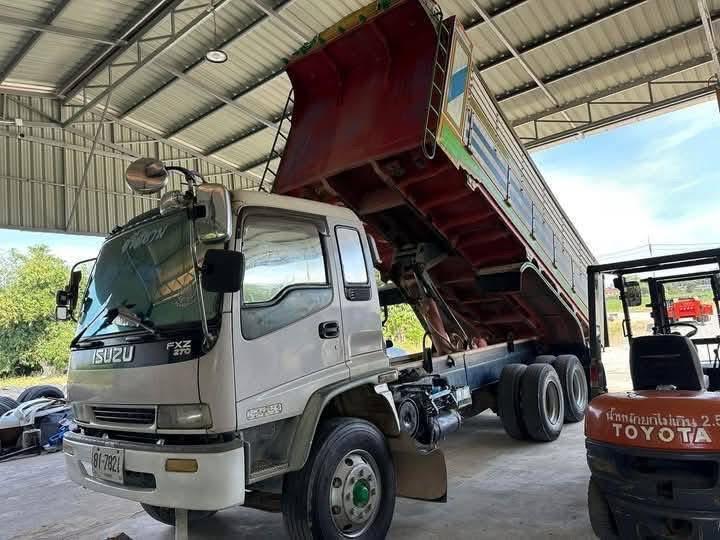 Isuzu FXZ 270 แรงม้า ปี 2003