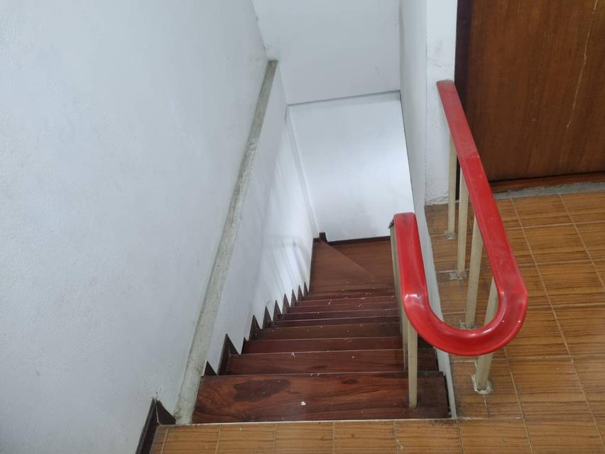 ให้เช่าทาวน์เฮ้าส์ 2 ชั้น ซ.บ้านแสงตะวัน ตำบลวัดไทร อ.เมืองนครสวรรค์ 5