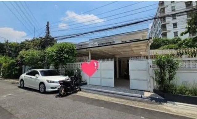 HR 10443 ให้เช่าบ้านเดี่ยว 2ชั้น 77.3 ตรว. 3 ห้องนอน หมู่บ้านอยู่เจริญ 542 ประชาราษฏร์บำเพ็ญ 24 ใกล้ MRT ห้วยขวาง 1