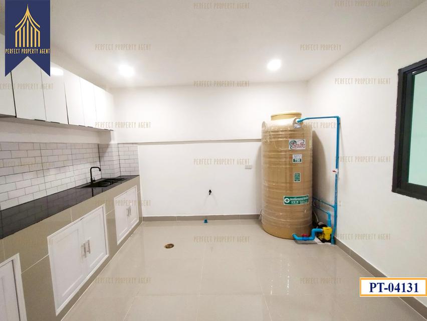 ขาย ทาวน์เฮ้าส์ 2 ชั้น รีโนเวทใหม่ทั้งหลัง สไตล์โมเดริ์นมินิมอล รามคำแหง สะพานสูง กรุงเทพ 10
