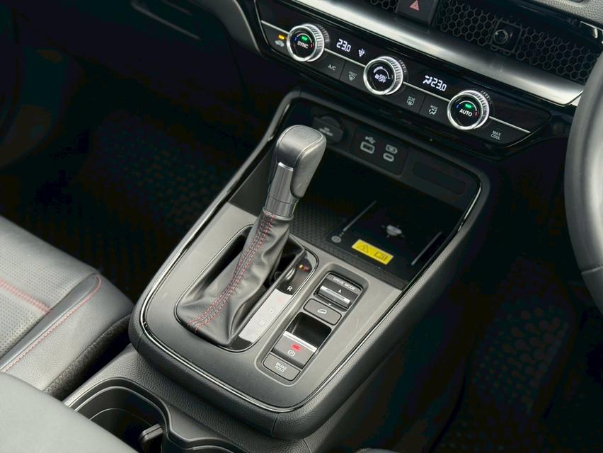 NEW Honda CR-V e:HEV RS 4WD  TOP. สีขาว  ปี 2023. ไมล์ 47,xxx km 12