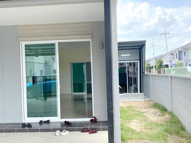 ต่อเติมหน้าแล้ว วงแหวน-คลอง5 ตลาดนัด เค สเปซ ตลาดมารวย ให้เช่าบ้าน 2ชั้นขนาด 135 ตรม. สน. ภูธรลำลูกกาซิตี้ หทัยราษฏร์ 54 7