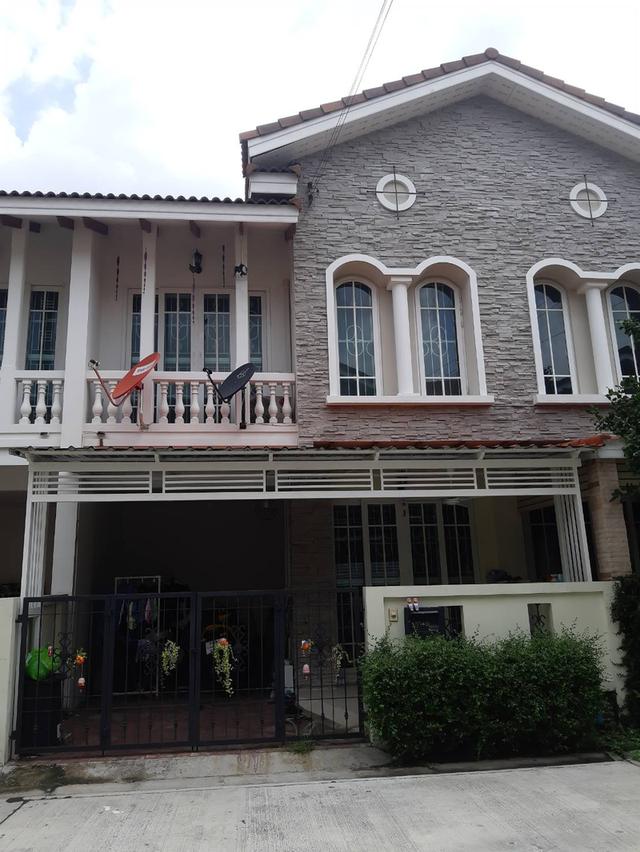 ขายทาวน์เฮ้าส์ 2 ชั้น พร้อมอยู่ ทำเลติวานนท์–ปากเกร็ด 1