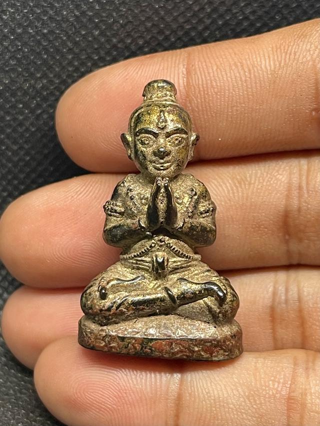 กุมารทอง หลวงพ่อเต๋ คงทอง วัดสามง่าม จังหวัดนครปฐม เนื้อผงพรายกุมารลงรักปิดทอง รูปที่ 16