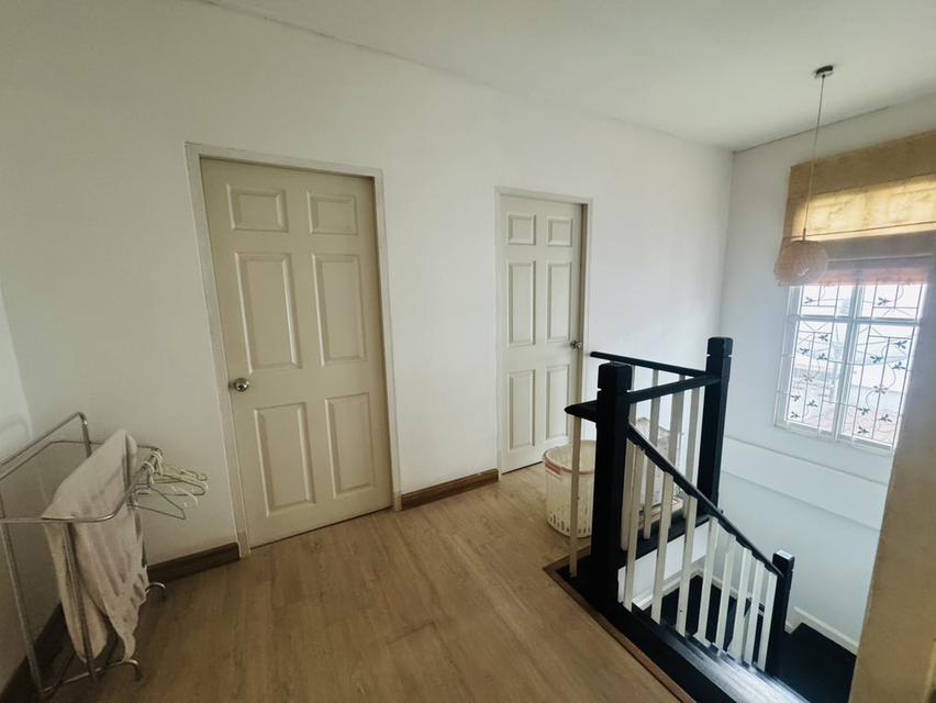 บ้านแฝด 2 ชั้น สไตล์บ้านเดี่ยว ผนังไม่ติดใคร หมู่บ้านพร้อมพัฒน์1  จองตอนนี้ ลดพิเศษ 200,000 บาท 10