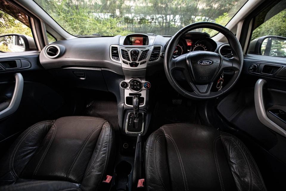 Ford Fiesta 1.6 Sedan 4 ประตู เกียร์ออโต้ ปี 2011 รหัส GT8849 14