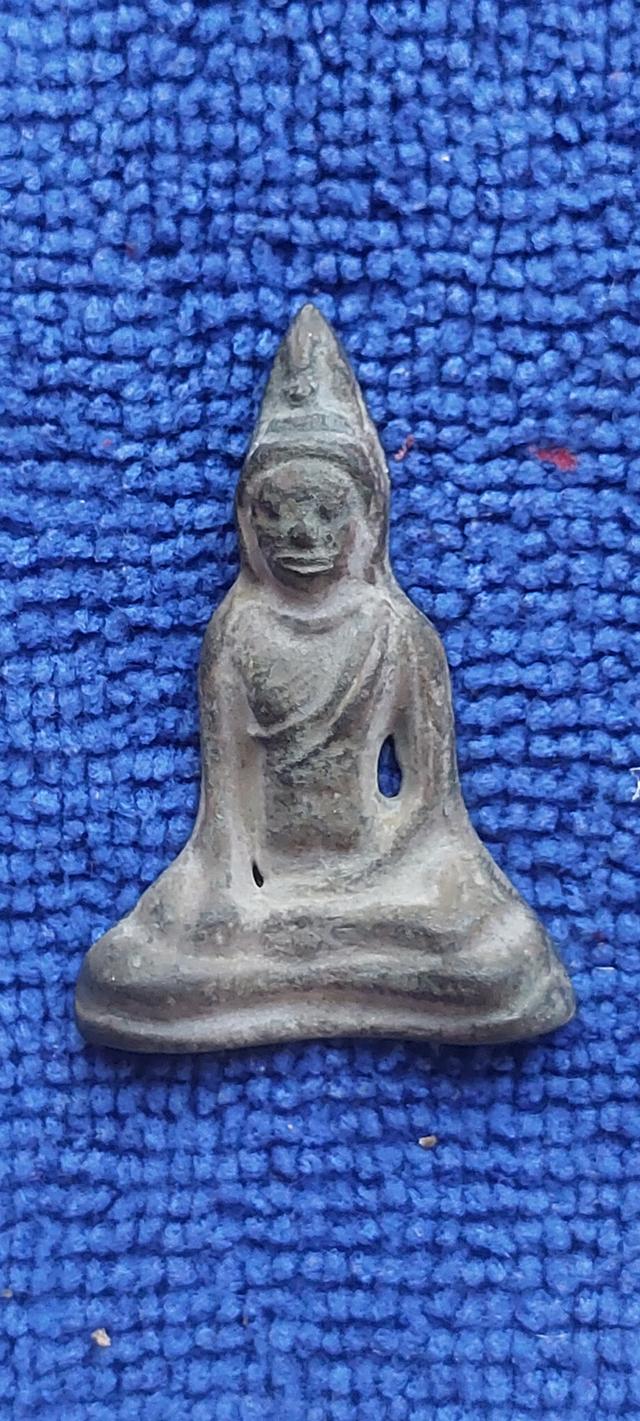 พระร่วงนั่งหลังลิ่มกรุวัดช้างล้อม สุโขทัย รูปที่ 9
