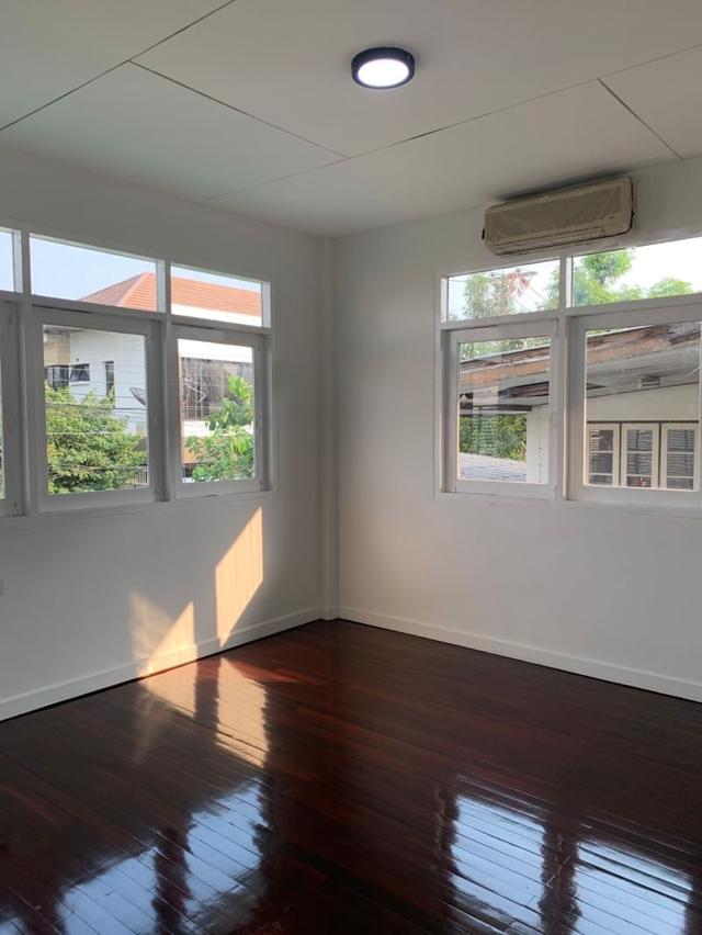ขายบ้านเดี่ยว 2 ชั้น เนื้อที่ 60 ตร.วา. ถนนลาดพร้าว 41  10