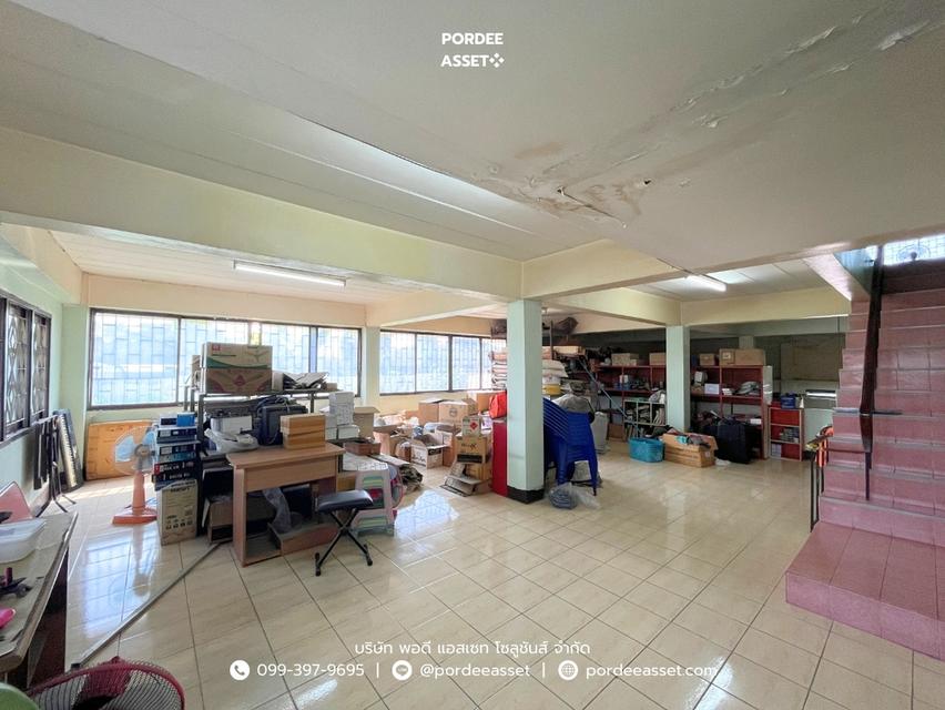 ขาย!! อาคารพาณิชย์ 3.5 ชั้น 2 คูหา ติดถนนบางบัวทอง - สุพรรณบุรี 340 (หลังมุม ขนาด 84 ตร.ว.) ถ.บางบัวทอง-สุพรรณบุรี บางบัวทอง นนทบุรี 6