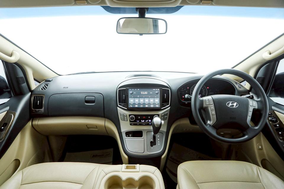 รหัสรถ 1E003 HYUNDAI H-1 2.5 ELITE 2020