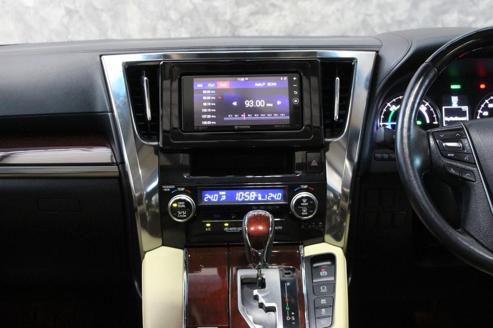 รหัสรถ JRS8604 Toyota Alphard 30 hybrid 2017 (Modellista) 7