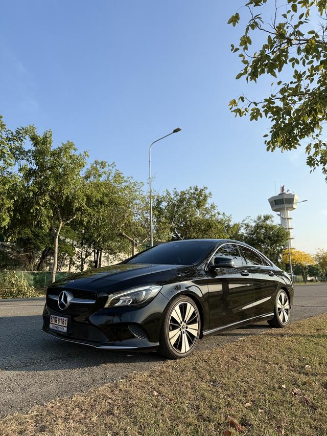 รถยนต์ Benz Cla200 ปี2019