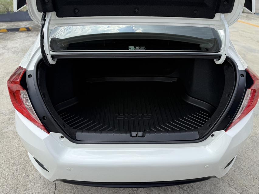(แจ้งรหัสรถ WRT8571) 2017 HONDA CIVIC, 1.8 EL โฉม FC-FK ปี16-21 รูปที่ 19