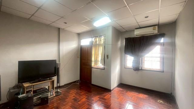 ขายบ้านราคาถูกที่สุดในย่านนี้! หมู่บ้านสว่างจิต สวนผัก 2 ซอย 2 แยก 10 ตลิ่งชัน 8