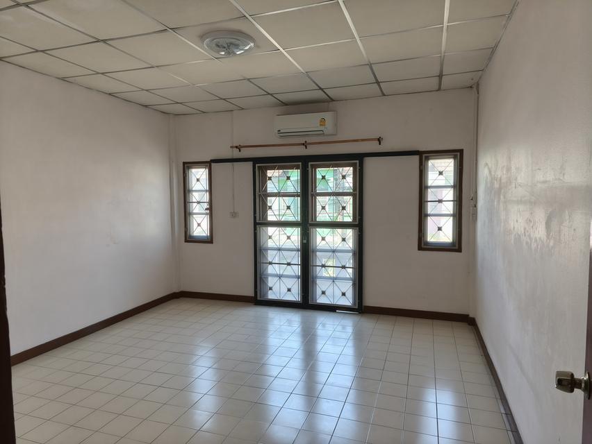 ให้เช่าทาวน์เฮาส์ 2 ชั้น 129/60 หมู่บ้านเพชรสยาม3 ถนนบางบอน3 เขตบางแค กทม 6