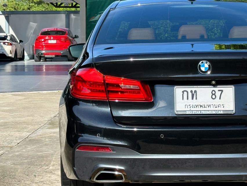 2019 BMW 530e MSPORT รถออกศูนย์ BMW THAILAND รถวิ่งน้อยเพียง 9X,XXX กม รถเข้าศูนย์ตามระยะ รถไม่เคยมีอุบัติเหตุครับ 9