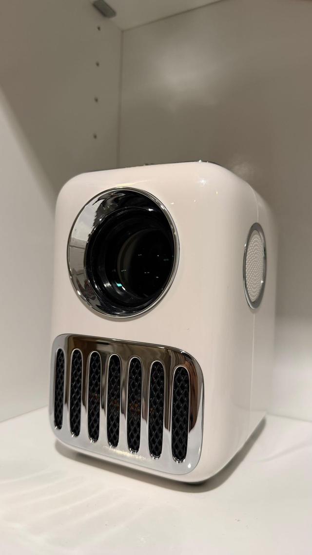 Xiaomi Wanbo T2R Max เป็นโปรเจคเตอร์พกพา
