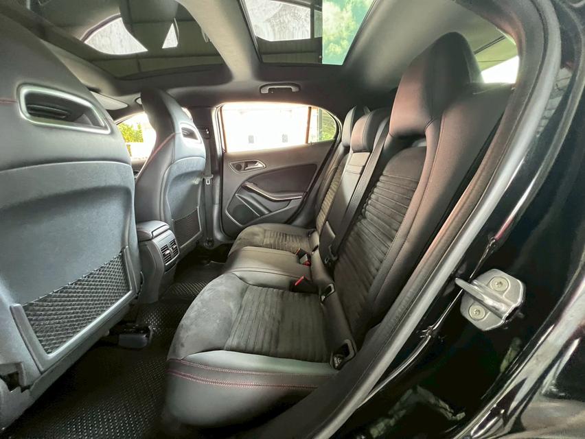 ปี 2019 BENZ GLA-CLASS, 250 15